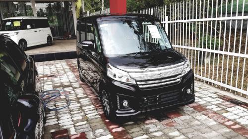 Suzuki-Spacia XS-2017