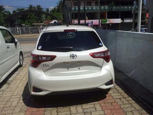 Toyota Vitz 2017