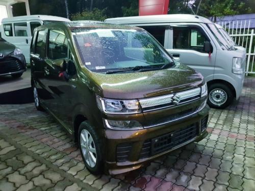 Suzuki-Wagon R -2017