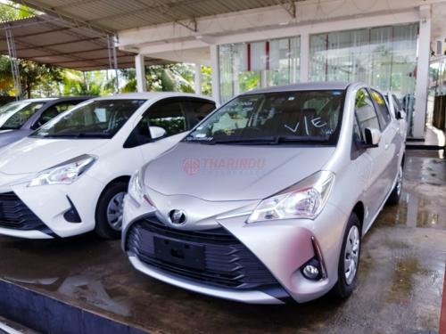Toyota-Vitz-2017