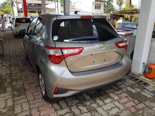 Toyota Vitz 2017