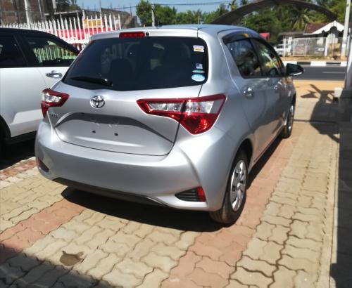 Toyota Vitz 2018
