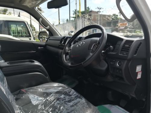 Toyota Kdh Super Gl 2017 2017