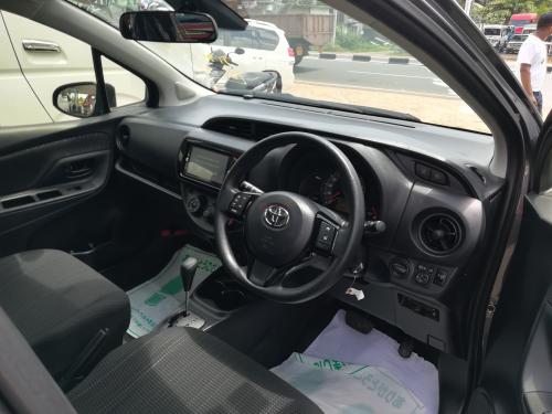 Toyota Vitz 2017