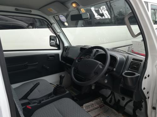 Mitsubishi Freezer Truck 2018