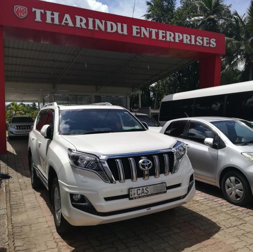 Toyota-Land Cruiser Prado-2015