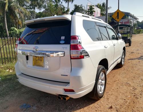 Toyota Land Cruiser Prado 2015