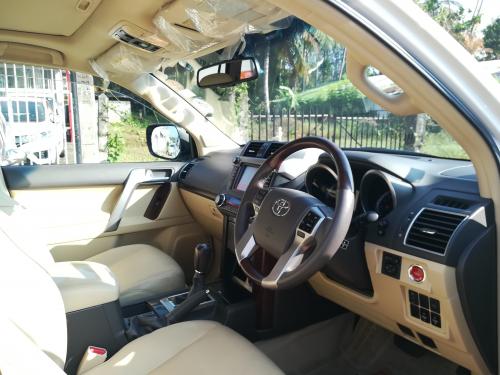 Toyota Land Cruiser Prado 2015