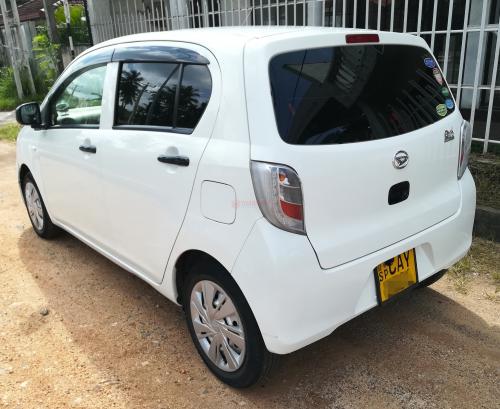 Daihatsu Mira 2015