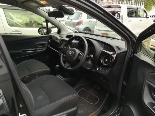 Toyota Vitz 2018