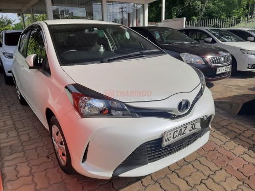 Toyota Vitz 2015