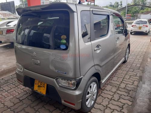Suzuki Wagon R Stingray 2017