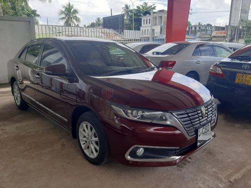 Toyota Premio 2017