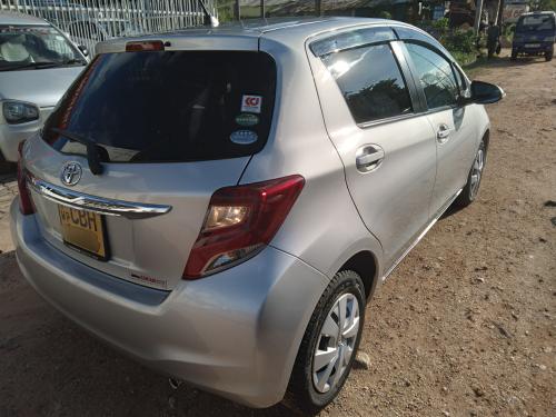 Toyota Vitz 2016