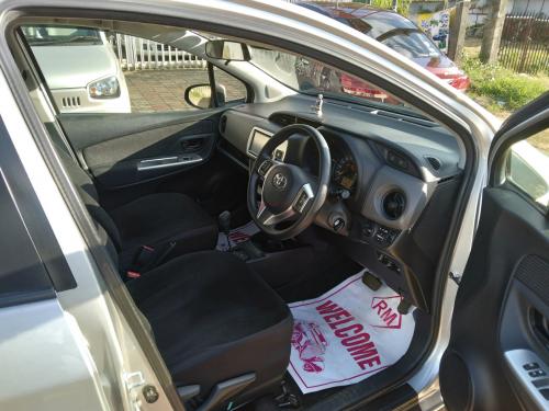 Toyota Vitz 2016