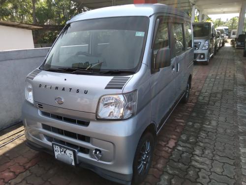 Daihatsu-Hijet-2016