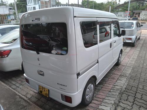 Suzuki Every 2017