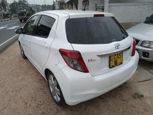 Toyota Vitz 2014