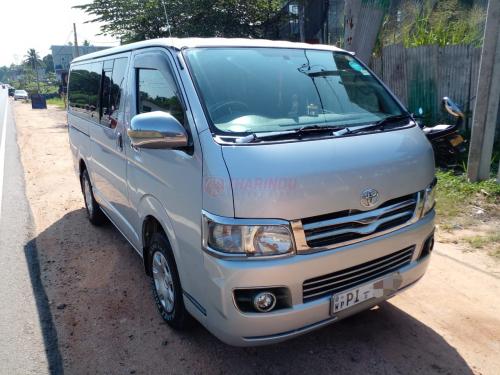 Toyota KDH 2010