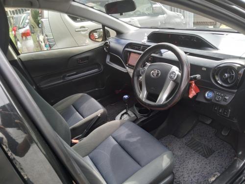 Toyota Aqua 2015