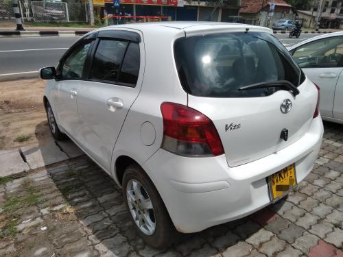 Toyota Vitz 2008
