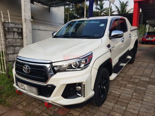 Toyota Hilux Revo 2017