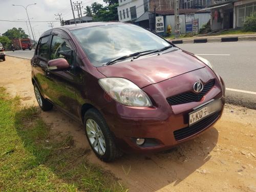 Toyota Vitz 2010