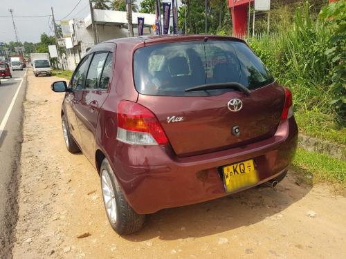 Toyota Vitz 2010