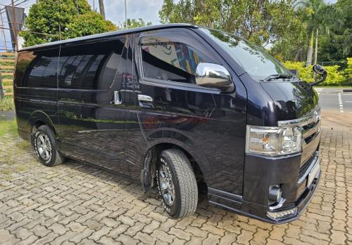 Toyota KDH Super GL Dark Prime  2017