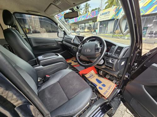 Toyota KDH Super GL Dark Prime  2017