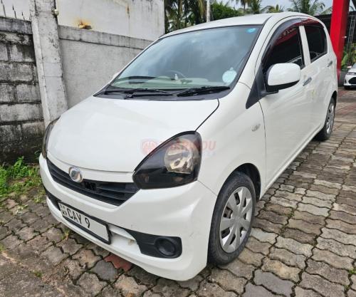 Daihatsu-Mira -2016