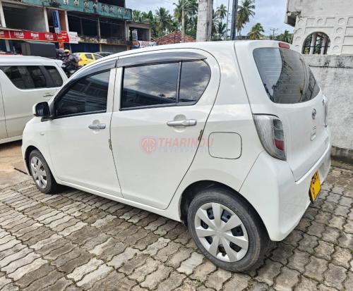 Daihatsu Mira  2016