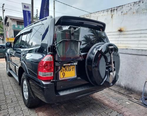 Mitsubishi Montero  2007