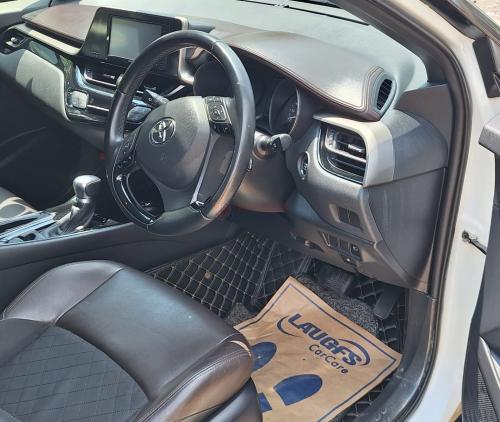 Toyota CHR NGX50 2017