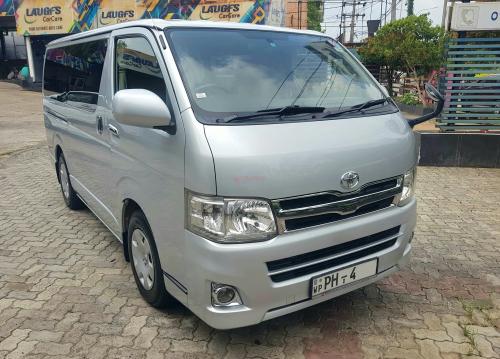 Toyota-KDH GL -2012