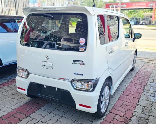 Suzuki Wagon R Custom ZX 2025