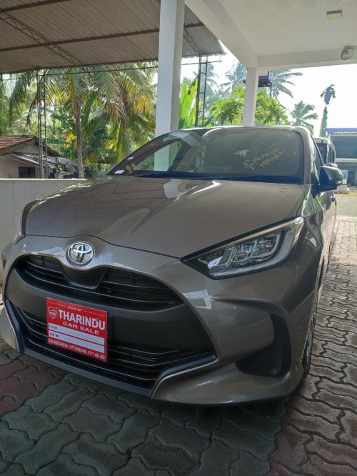 Toyota-Yaris G-2023