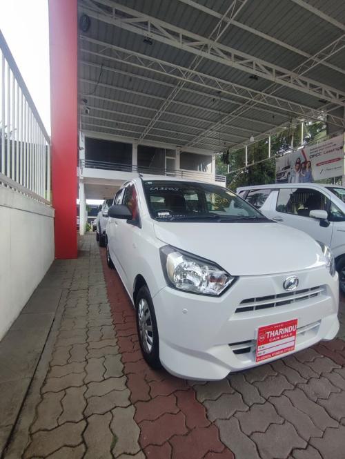 Daihatsu-Mira E:S L-2025
