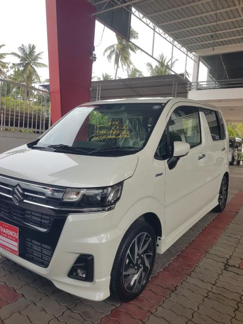 Suzuki-Wagon R Custom Z-2025