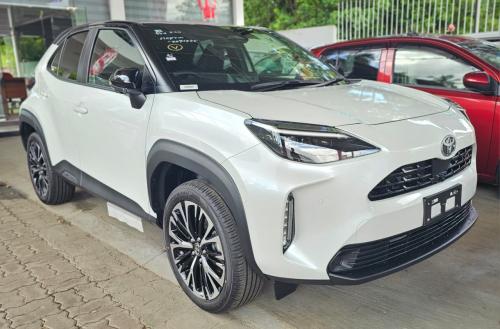 Toyota-Yaris Cross Z-2025