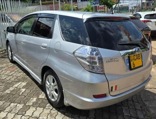 Honda Fit Shuttle GP2 2013