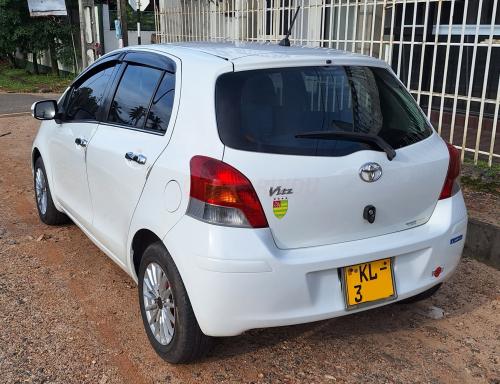 Toyota Vitz 2007
