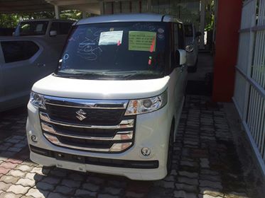 Suzuki Spacia Custom Z